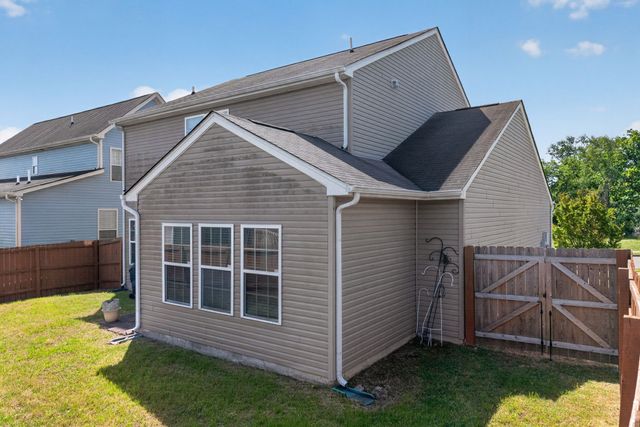 621 Betty Lou Dr, Madison, TN 37115