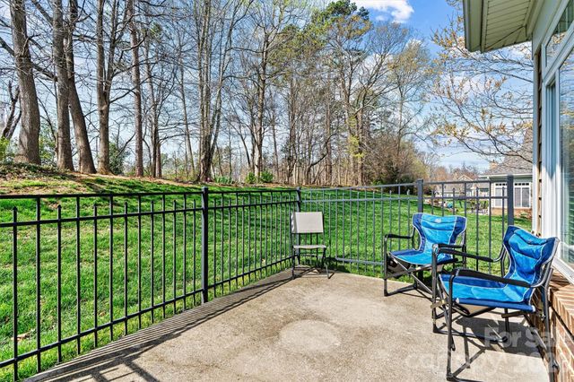 2830 Bellasera Way, Matthews, NC 28105