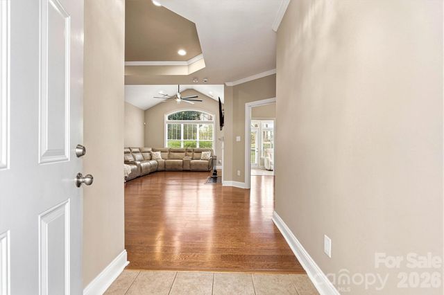 2830 Bellasera Way, Matthews, NC 28105