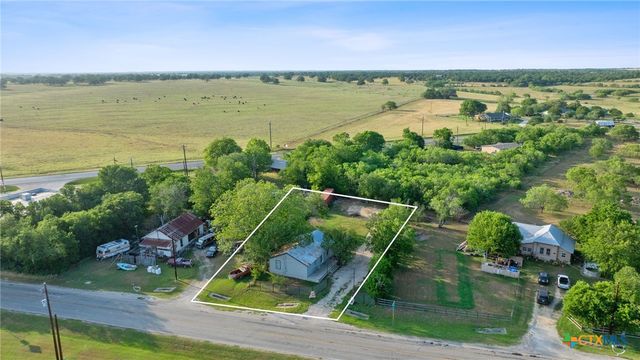 6071 Fm 713, Dale, TX 78616