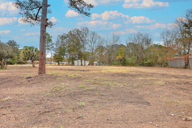 211 W Steele Drive, Summerville, SC 29483