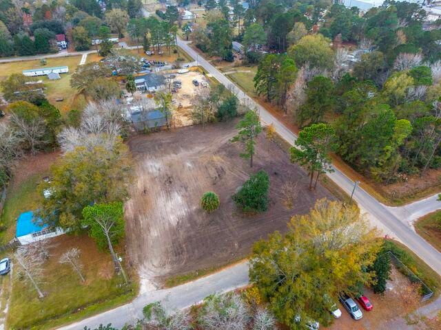 211 W Steele Drive, Summerville, SC 29483