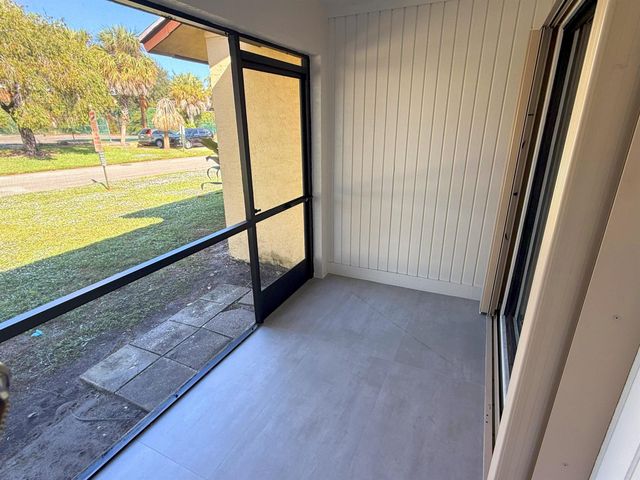 440 Glenwood Drive, West Palm Beach, FL 33415