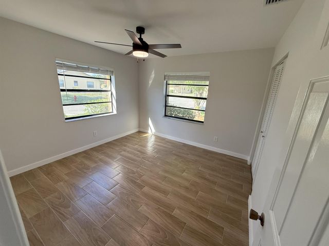 440 Glenwood Drive, West Palm Beach, FL 33415