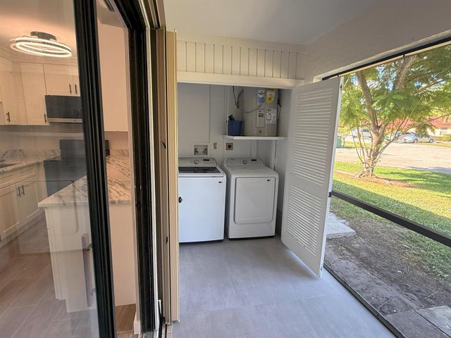 440 Glenwood Drive, West Palm Beach, FL 33415