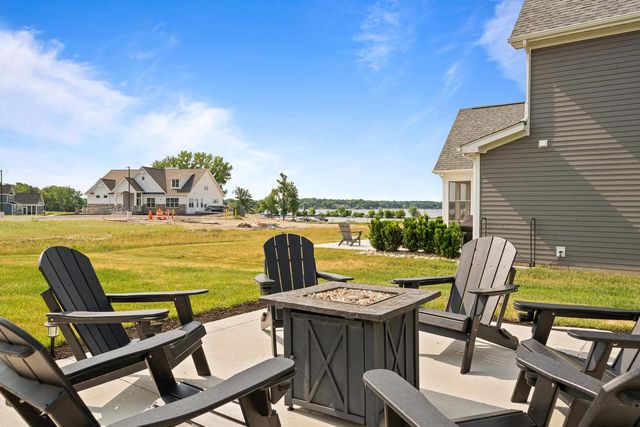 2732 Harbor COURT, Delavan, WI 53115