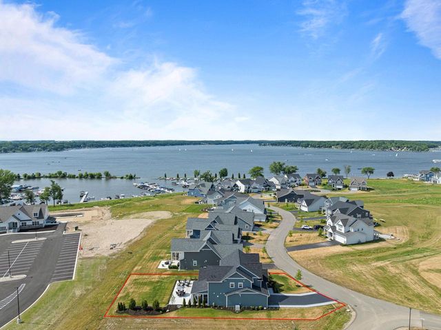2732 Harbor COURT, Delavan, WI 53115