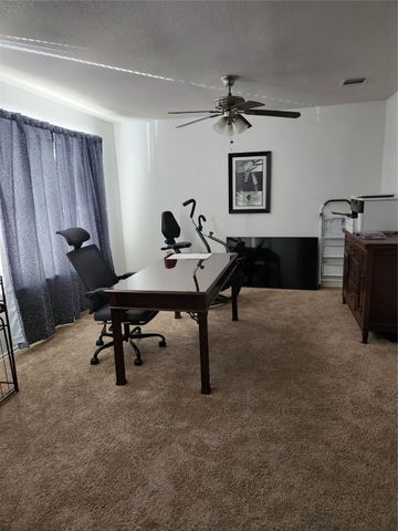 8107 Colwick Lane, Arlington, TX 76002