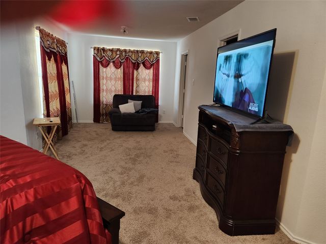 8107 Colwick Lane, Arlington, TX 76002