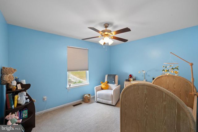 2365 WILLOW STREAM DR, Quakertown, PA 18951