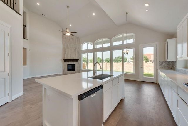 7623 Kiowana Court, Grand Prairie, TX 75054