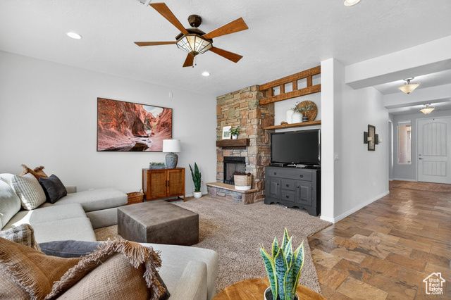 2602 E SPRING CANYON DR, Washington, UT 84780