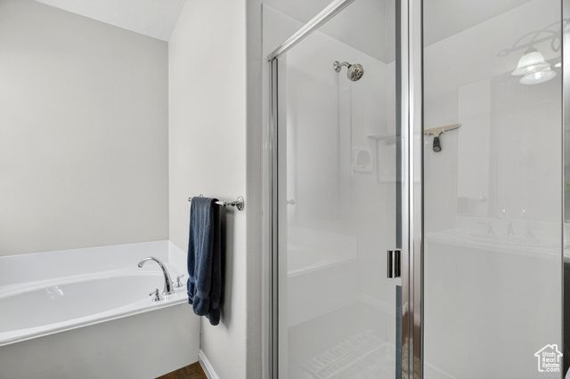 2602 E SPRING CANYON DR, Washington, UT 84780