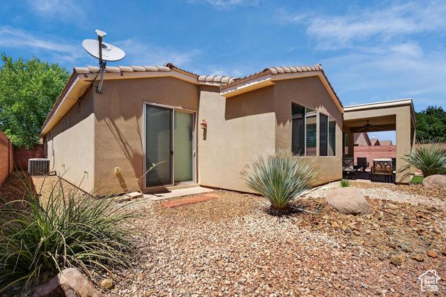 2602 E SPRING CANYON DR, Washington, UT 84780