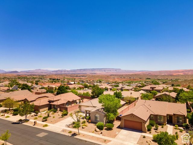 2602 E SPRING CANYON DR, Washington, UT 84780