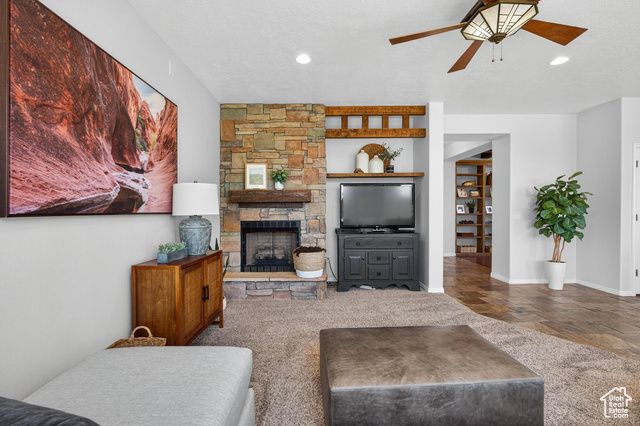 2602 E SPRING CANYON DR, Washington, UT 84780