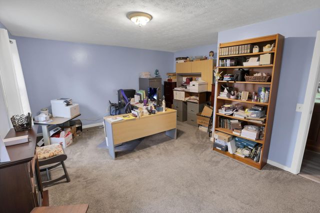 11138 York Road SW, Baltimore, OH 43105