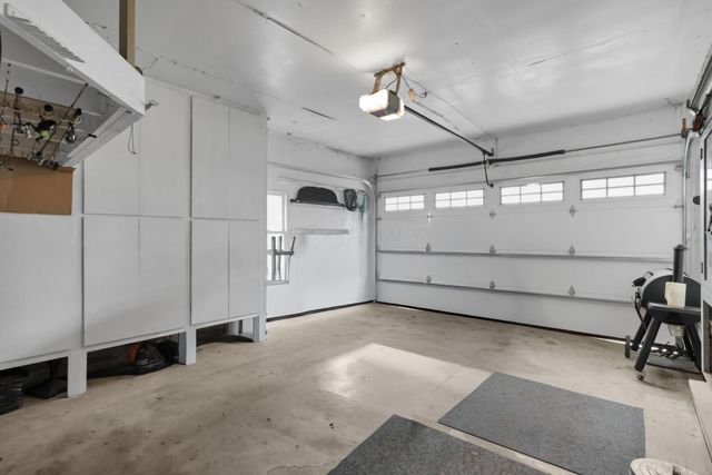 11138 York Road SW, Baltimore, OH 43105