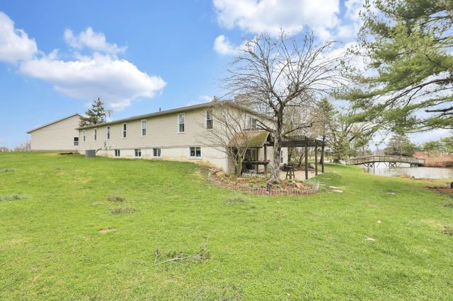 11138 York Road SW, Baltimore, OH 43105