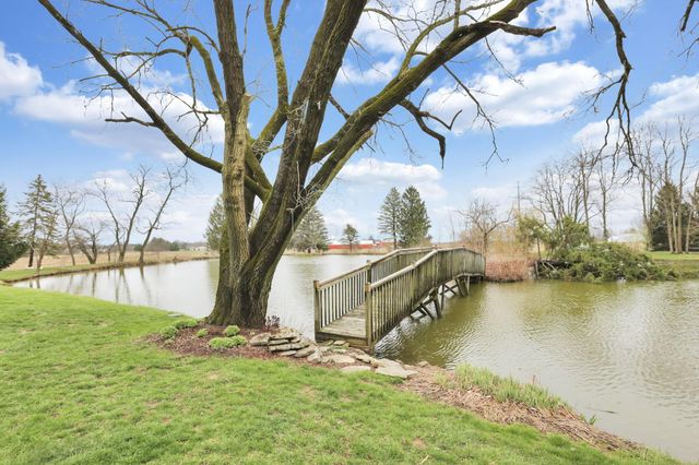 11138 York Road SW, Baltimore, OH 43105