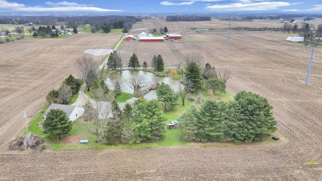 11138 York Road SW, Baltimore, OH 43105