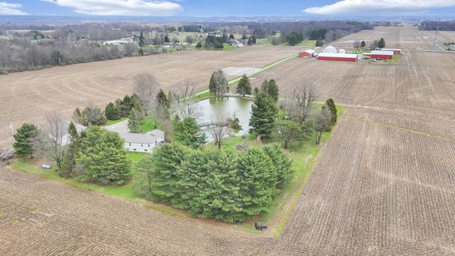 11138 York Road SW, Baltimore, OH 43105