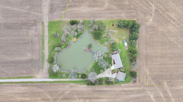 11138 York Road SW, Baltimore, OH 43105