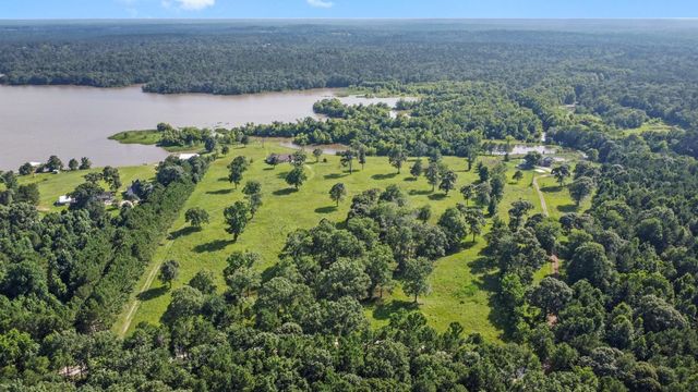 1580 Bob Christian Road, Huntsville, TX 77320