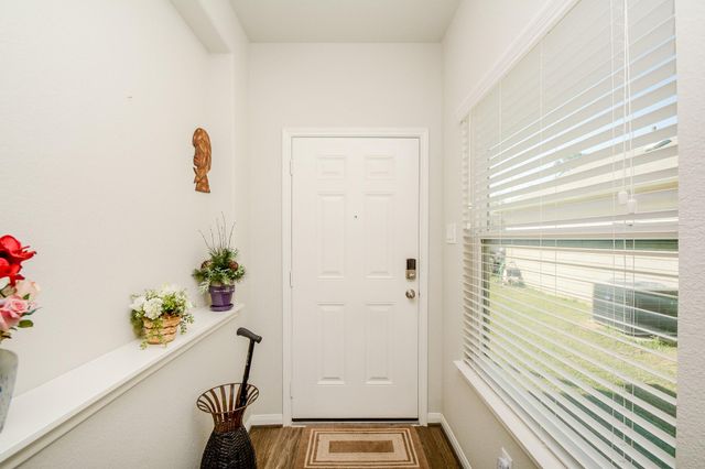 805 Willow Avenue, Cleveland, TX 77327