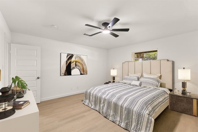 2118 Redondo Drive, Mckinney, TX 75071
