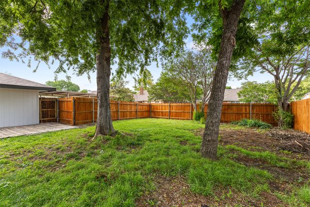 2118 Redondo Drive, Mckinney, TX 75071