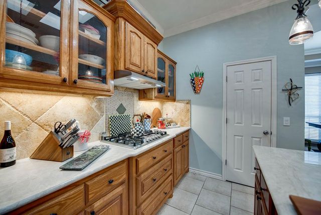 5305 Sherwood Dr, Midland, TX 79707