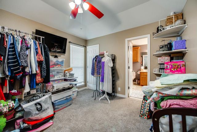 5305 Sherwood Dr, Midland, TX 79707