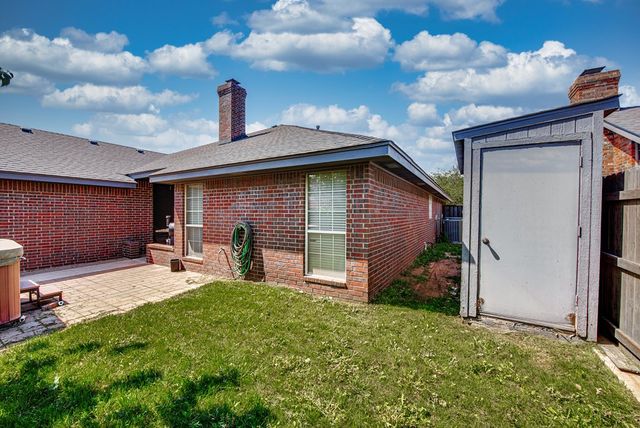 5305 Sherwood Dr, Midland, TX 79707