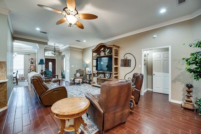 5305 Sherwood Dr, Midland, TX 79707