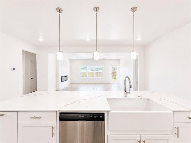 18021 Anthem Boulevard, Edmond, OK 73012