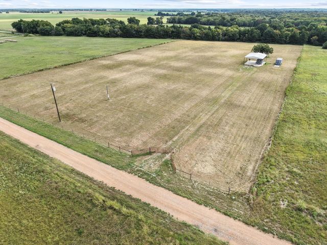 1362 County Road 2850, Honey Grove, TX 75446