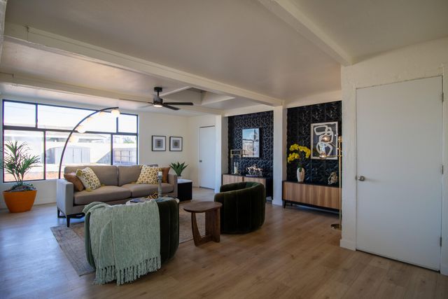 1812 S Bardo Street, Visalia, CA 93277