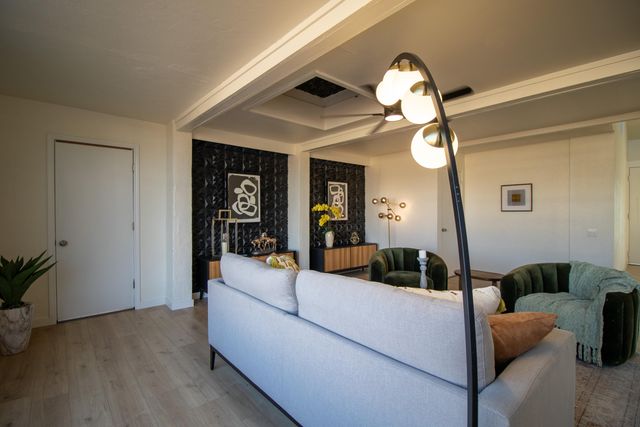 1812 S Bardo Street, Visalia, CA 93277