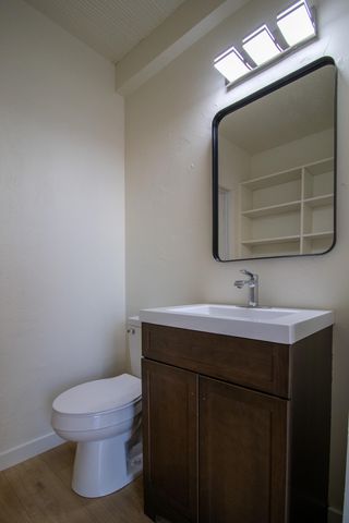 1812 S Bardo Street, Visalia, CA 93277