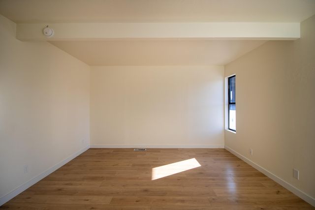 1812 S Bardo Street, Visalia, CA 93277