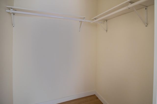 1812 S Bardo Street, Visalia, CA 93277