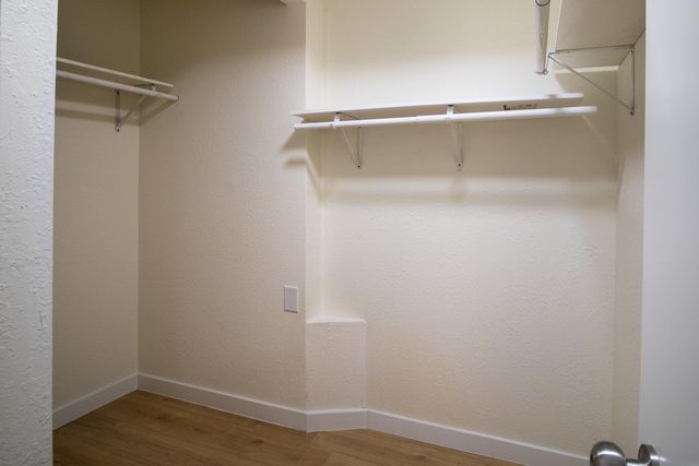 1812 S Bardo Street, Visalia, CA 93277