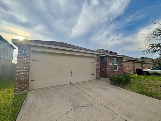 9418 Sky Blue Drive, Rosharon, TX 77583