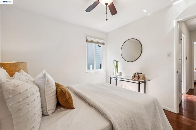 18810 Madison Ave, Castro Valley, CA 94546