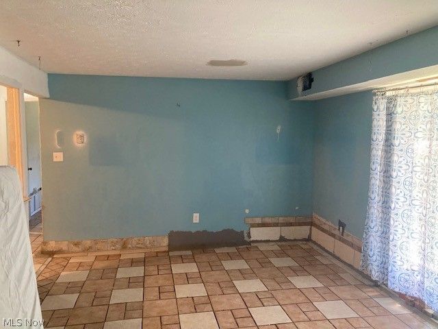 9510 Cove Drive C3, North Royalton, OH 44133