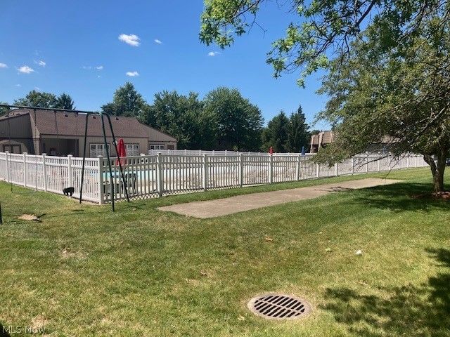9510 Cove Drive C3, North Royalton, OH 44133