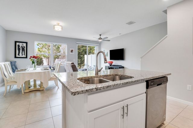 303 SE Halifax Lane, Stuart, FL 34994