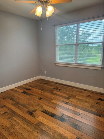 6670 Green Valley Circle, Aubrey, TX 76227