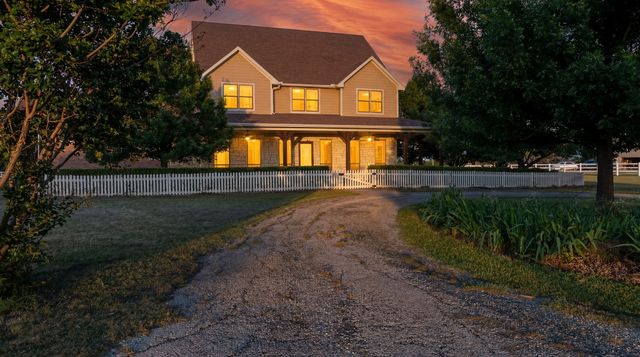 6670 Green Valley Circle, Aubrey, TX 76227